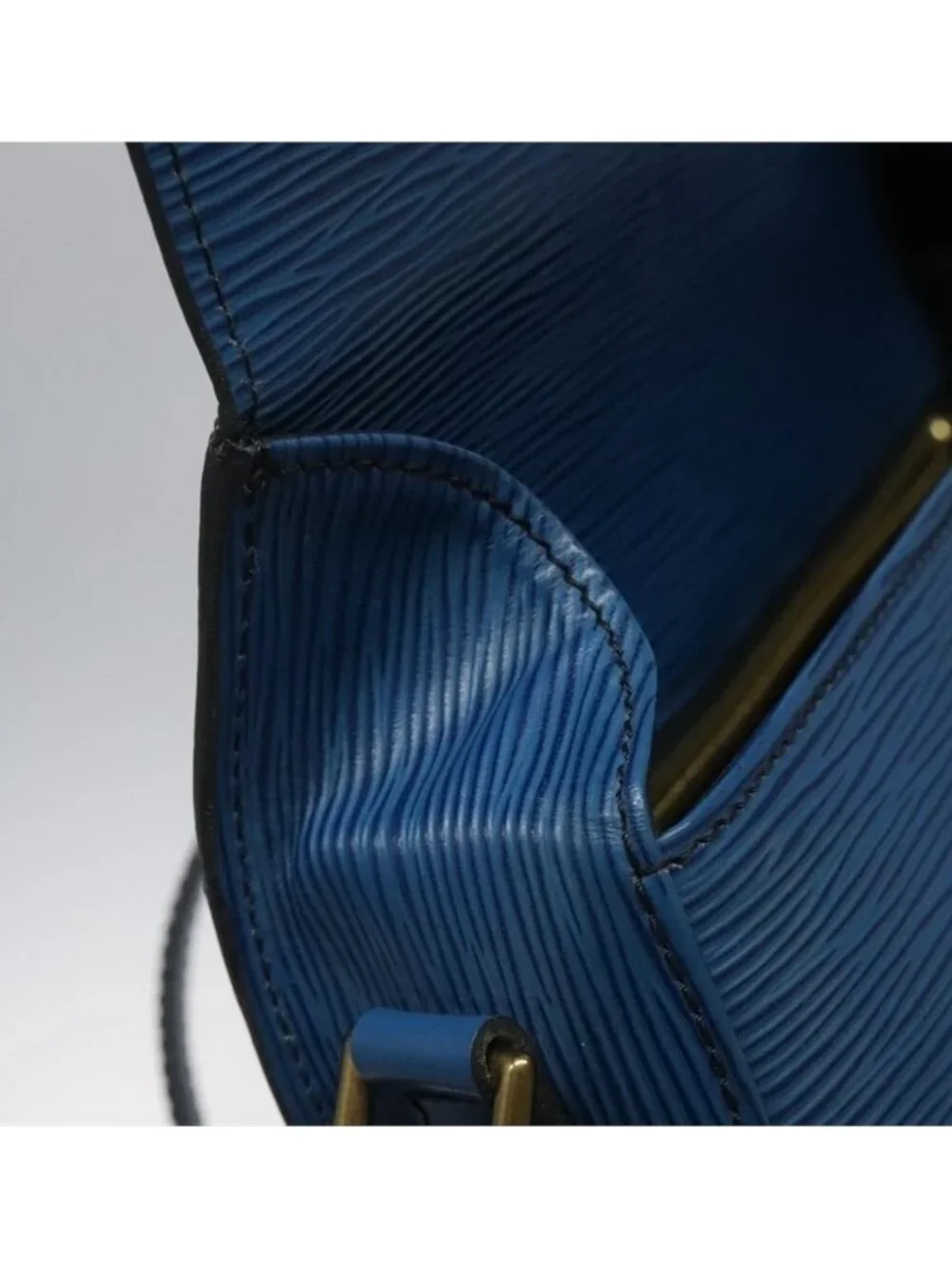 Authentic LOUIS VUITTON Epi Saint Cloud GM Shoulder Bag Toledo Blue M52195 LV